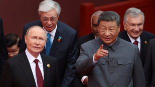 Hegyi Gyula: Az új világrend valóság lett Pekingben