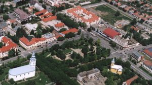 Leállt a közétkeztetés Balmazújvárosban, vajas kenyeret adtak a gyerekeknek