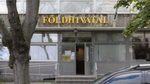 Leállt a személyes ügyintézés a földhivatalban