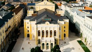 Így tiltakoznak, nem vesznek részt az országos színházi évadnyitón