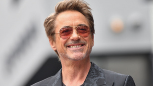 Hatalmas poszteren fedték fel, hogy néz majd ki Robert Downey Jr. az új Bosszúállók filmben