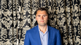 Óriási stadionban emlékeznek Charlie Kirkre, várják Donald Trumpot is
