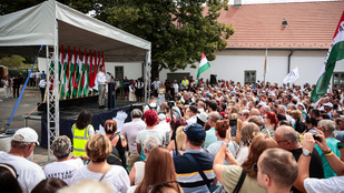 Kiderült, kik állnak a Magyar Pétert segítő új közvéleménykutató cég mögött