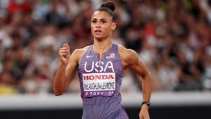 Elképesztő győzelem a gátfutás királynőjétől, minden idők második legjobb idejével nyerte meg a vb-aranyat