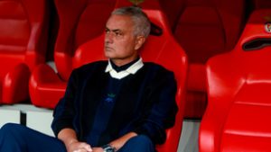 Megvan José Mourinho új csapata, 25 év után tért vissza a lisszaboni kispadra