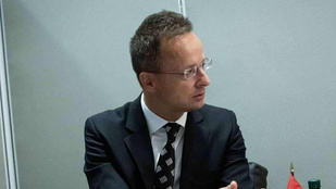 Szijjártó Péter a The Guardiannek: Magyarország nem fog lemondani az orosz energiaellátásról