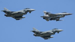 Levegőbe emelkedtek a NATO és Lengyelország vadászgépei az orosz fenyegetés miatt