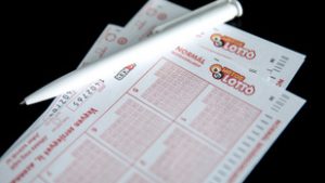 Tovább nő a hatos lottó főnyereménye, nem született telitalálatos szelvény