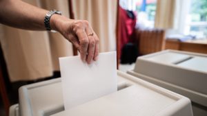 Két magyar településen tartanak ma időközi választásokat