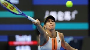 Nyerő helyzetből szenvedett vereséget Bondár Anna a vuhani tenisztornán