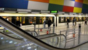 Gázolás miatt leállt az M4-es metró