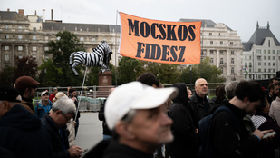 Tüntetnek Puzsér Róberték, váratlan név a felszólalók között