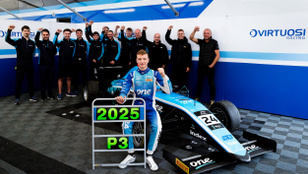 Az összetett harmadik helyén zárta Molnár Martin a brit F4 idei szezonját