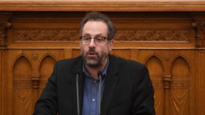 Meg sem szólaltak a fideszes képviselők az ülésen, de szavaztak, mire az ellenzékiek kiakadtak