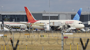 Leszállás előtt aktiválódott egy Air India-repülőgép energiaellátó rendszere, a turbina csak vészhelyzetkor nyílna ki