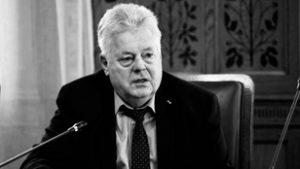 Gyászol a magyar parlament, meghalt Kreszta Traján