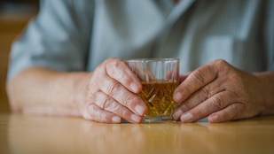 Megkezdődött a lobbi, szigorúbb szabályozás jöhet Európában az alkoholfogyasztásban