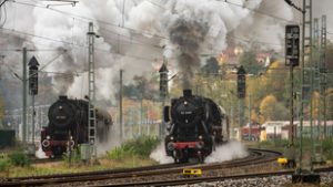 Amint elindult a vonat, bizarr őrület szállta meg az embereket
