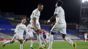 Két játékost is kiállítottak Vinícius Júniorról, fontos bajnokit nyert a Real Madrid