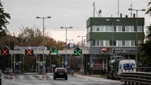 Rendkívüli sajtótájékoztatót tartott a Mol: a finomító újraindult, a tűzesetnek nincs köze a romániai robbanáshoztót tartott a Mol: A finomító újraindult, a tűzesetnek nincs köze a romániai robbanáshoz