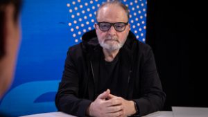 Asztalon a 14. havi nyugdíj, így érkezhet meg az újabb juttatás