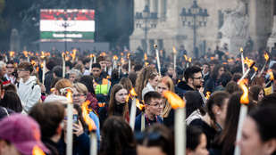 A forradalom 69. évfordulóján összecsap egymással Orbán Viktor és Magyar Péter - Az Index tudósítása az október 23-i eseményekről