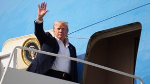 Tényleg közeleg a Nobel-békedíj, újabb háborút állított meg Trump