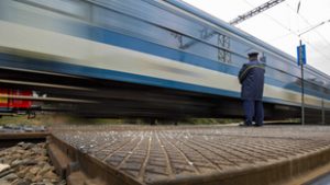 Vonat elé vetette magát egy ember Ebesnél