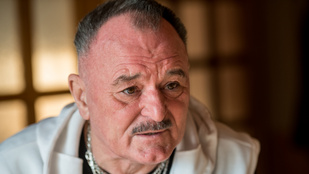 „Ha a Bayer Zsolt ezt mondta, akkor majd elküldöm én a p*csába, jó?” – Nagy Feró reagált a publicista üzenetére