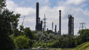 A tűzeset után újraindult a termelés a Dunai Finomítóban