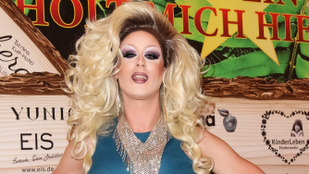 Komoly állami pénzeket zsebelt be a gyermekpornográfiáért jogerősen elítélt drag queen