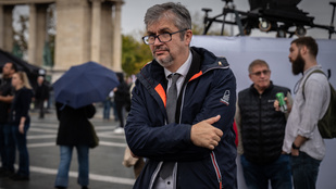 Hadházy Ákos: Nyomoz a rendőrség a zuglói városüzemeltetési cég gyanús beszerzései ügyében
