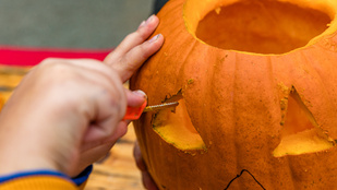 Elszabadultak az indulatok a polgármester Facebook-oldalán, miután betiltotta a halloweeni tökfaragást