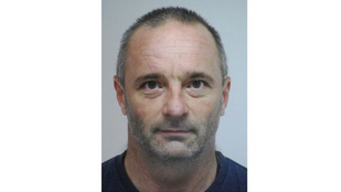 Bevásárlás után nyomtalanul eltűnt egy székesfehérvári édesapa