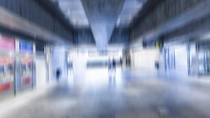 Ronthatja a látásunkat a szemüveg viselése?