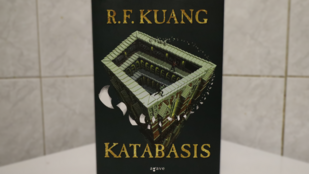 Az egyetem, ahol a hallgatóknak a pokolba kell menniük a diplomáért