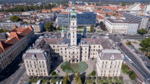 Miniszterelnök-jelölti vitát kezdeményezett Győr polgármestere, Magyar Péter elfogadta a felkérést