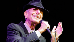 Nők százai rajongtak érte, ő mégis megsemmisítette a szexuális vágyát