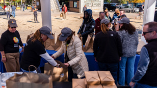 Ételért sorban álló dolgozók, leálló repterek – politikai rémálom Amerikában