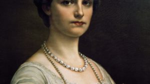 Nyolcvan év után előkerülnek a nácik elől elrejtett Habsburg-ékszerek