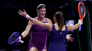 Újabb remek győzelem, Babos Tímea és partnere világbajnoki döntőbe jutott Rijádban