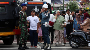 Robbantás egy indonéziai mecsetben: több mint 50-en megsérültek