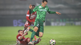 Nyolcgólos mérkőzésen nyert a Paks, a bajnokság élére ugrottak Bognár Györgyék