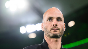 A pocsék rajt után menesztették Dárdaiék vezetőedzőjét