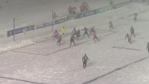Februárig havat sem látott a futballista, aztán élete gólját lőtte és történelmet írt a bokáig érő hóban