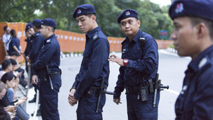 Egy országban már visszahozzák a botozást a pénzügyi csalók elleni harcban