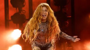 Shakira fittyet hányt balesetére, és folytatta a koncertet, mintha mi sem történt volna