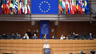 Döntött az Európai Parlament, kiszabadították Orbán Viktorékat a politikai karanténból