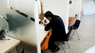 Az új luxus: emberrel beszélni az ügyfélszolgálaton