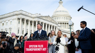 Megszavazták az Epstein-akták nyilvánosságra hozásáról szóló törvényjavaslatot